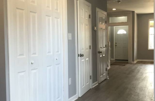 4751 Upland St. (TCS Investments) Gallery 3