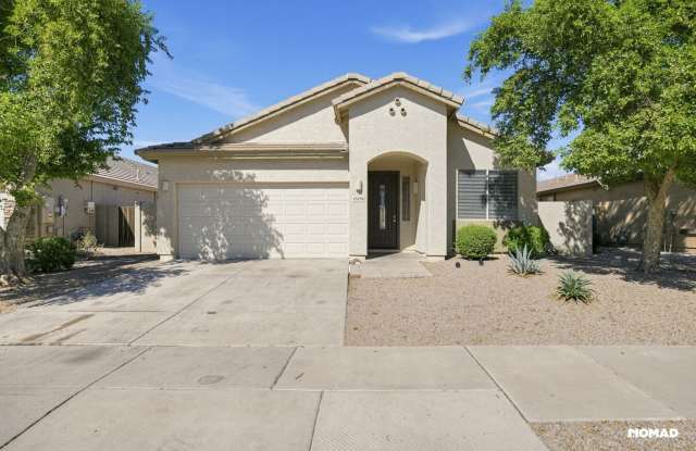 Spacious 4BR House in Goodyear Gallery 3
