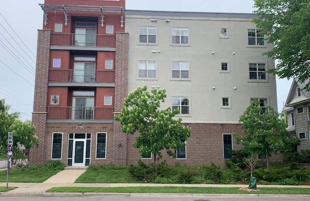 2750 Cedar Ave S Unit 105 - 2750 Cedar Avenue South, Minneapolis, MN 55407
