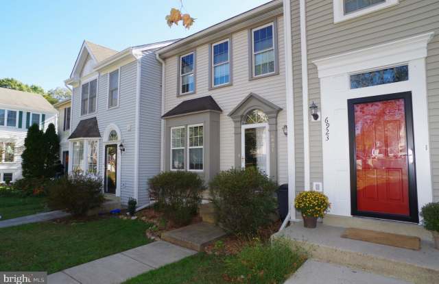 6921 COMPTON LANE - 6921 Compton Lane, Centreville, VA 20121