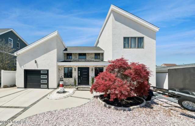 385 Aldo Drive photos photos