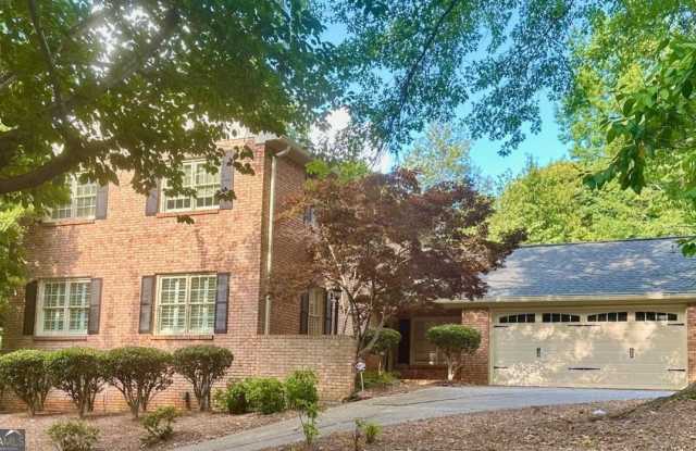 4066 Chadds - 4066 Chadds Crossing, Cobb County, GA 30062