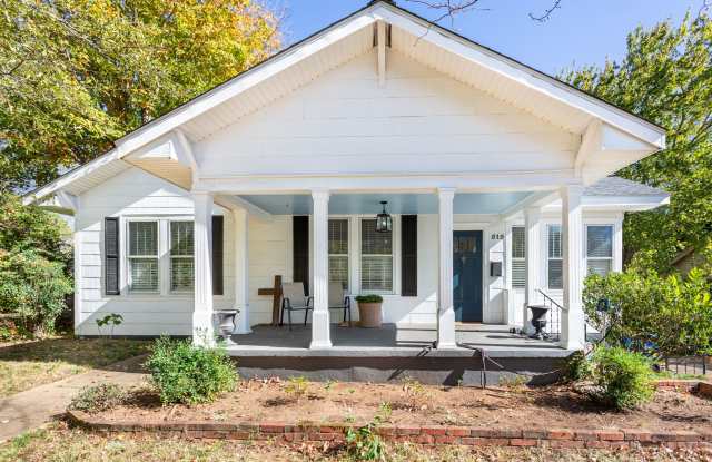 SPACIOUS HOME IN EAST ANNISTON! Gallery 4