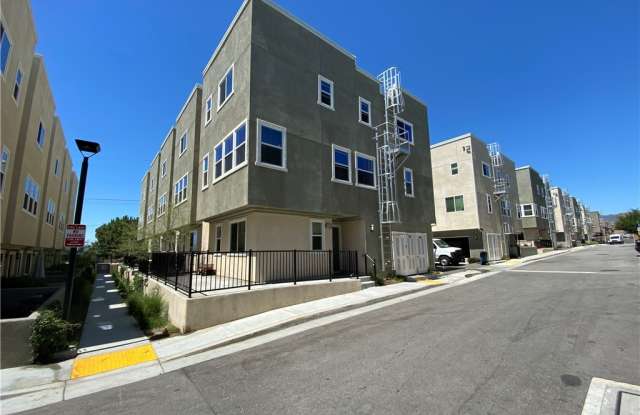 13236 Klein Court - 13236 Klein Ct, Los Angeles, CA 91342