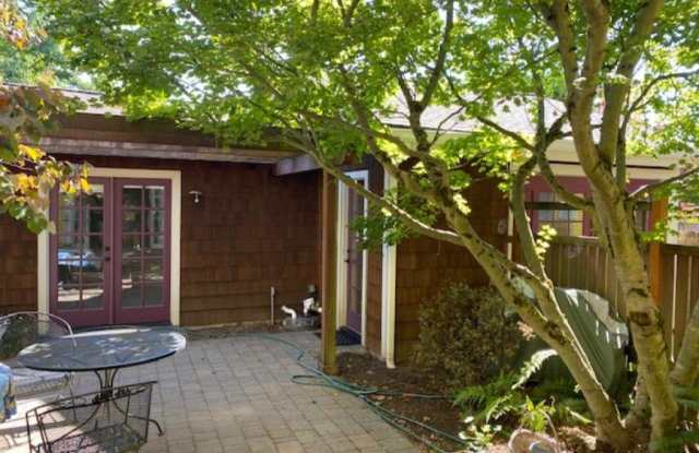 2149 N 87th St UNIT A - 2149 North 87th Street, Seattle, WA 98103
