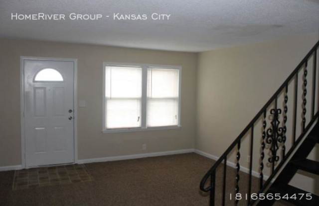 5319 Swope Pkwy Gallery 4