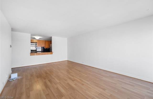 12700 Lake Avenue Gallery 4