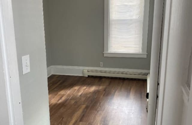 54 Everett Street 1R - 54 Everett Street, Middleborough Center, MA 02346