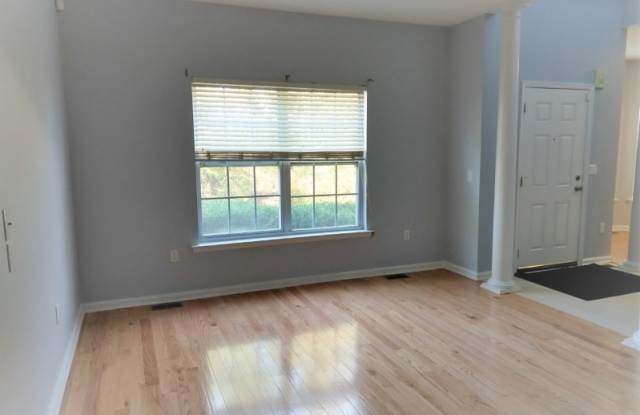 339 Moonlight Dr Gallery 4