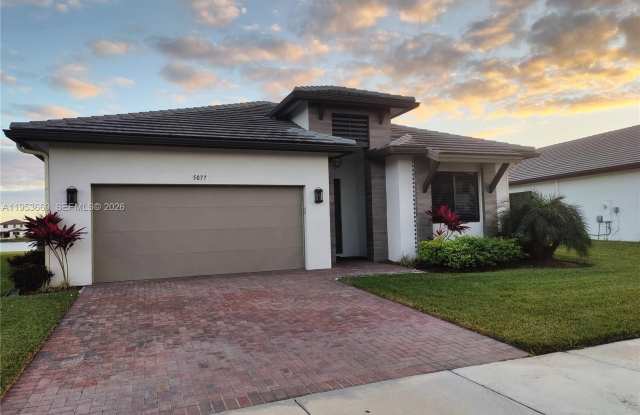 5077 Gambero Way photos photos