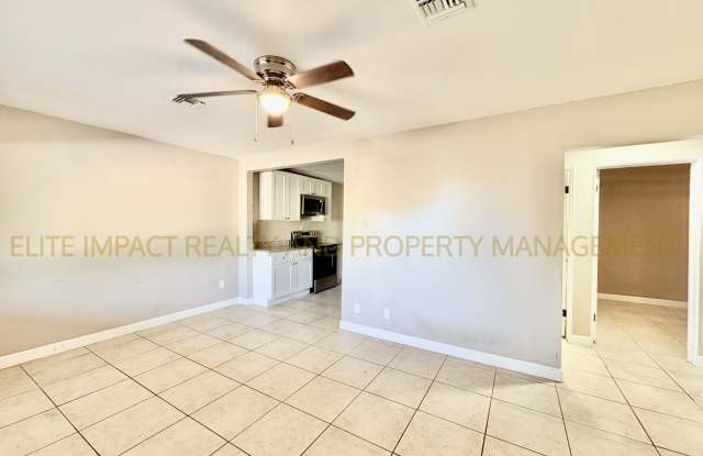 2637 North Wilson Avenue Gallery 2