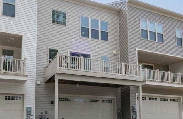 1602 FIELD SPARROW TERRACE NE photos photos