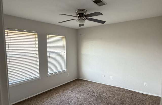 Rivertree Condos Gallery 4