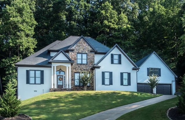 110 Huntington Court - 110 Huntington Court, Roswell, GA 30075