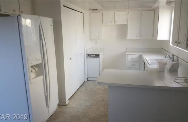 4618 GRAND Drive Gallery 2
