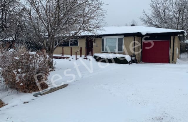 3256 Revere St - 3256 Revere Street, Aurora, CO 80011