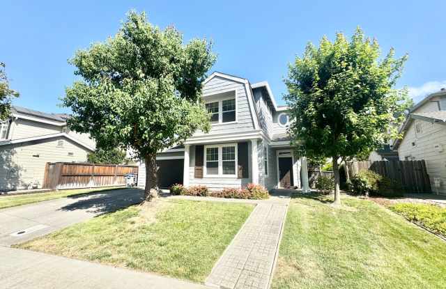 Beautiful 5 bed 3 bath Home in Wildhorse photos photos