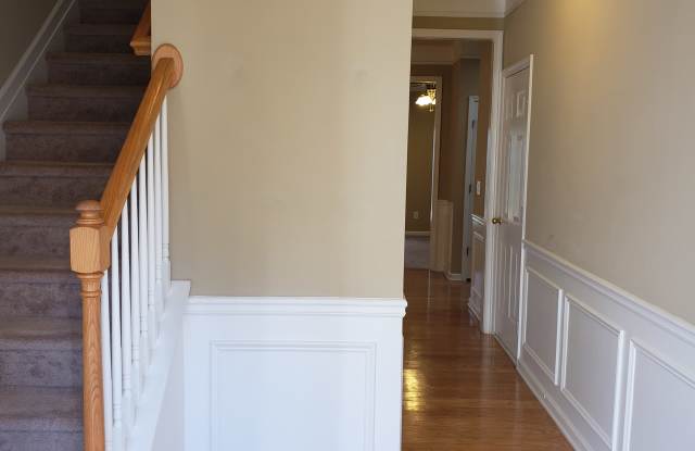10881 Alderwood Cove Gallery 2