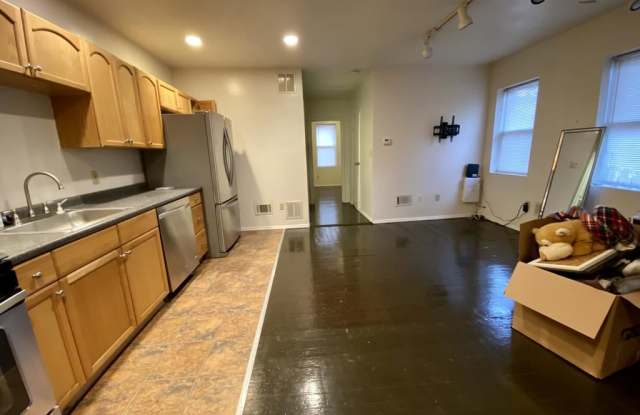 1710 Carey Way Unit 2 Gallery 3