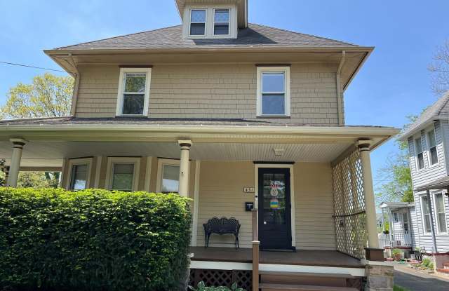 431 CINNAMINSON AVENUE photos photos
