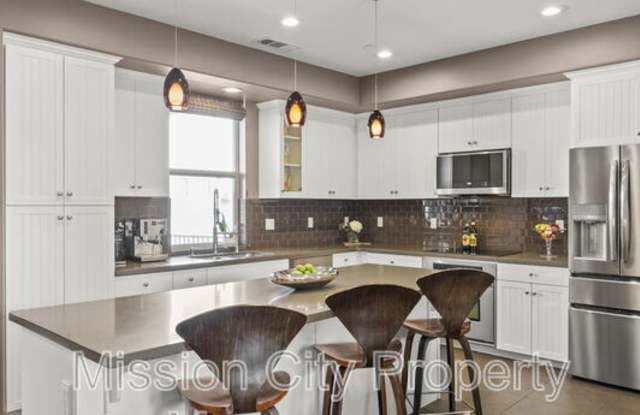 569 East Montecito Street photos photos