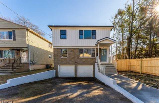 28 Toronto Ct photos photos