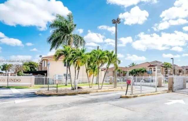 6466 SW 130th Pl - 6466 Southwest 130th Place, Kendale Lakes, FL 33183