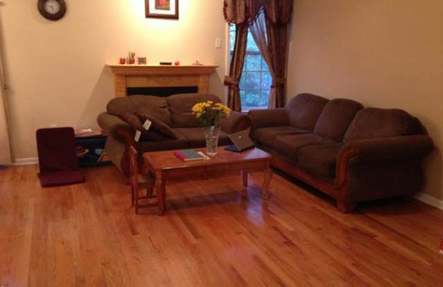 85 SHELLEY CIRCLE Gallery 2