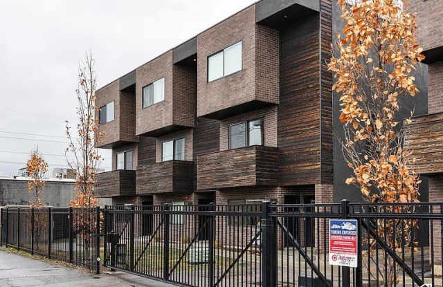 826 S W TEMPLE Gallery 1
