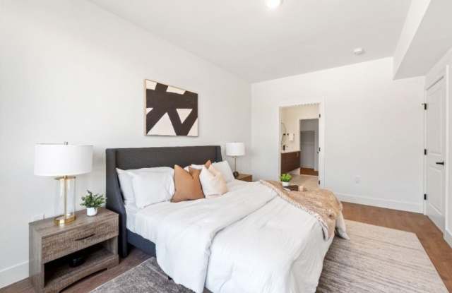555 Northfield Ave photos photos