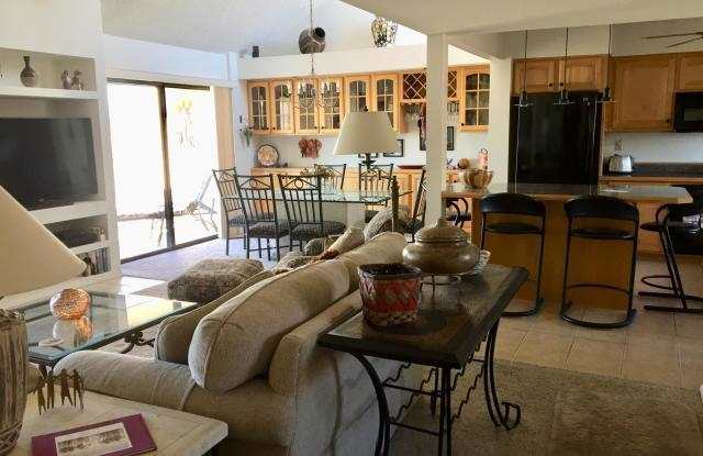 7308 N VIA CAMELLO DEL NORTE -- Gallery 4