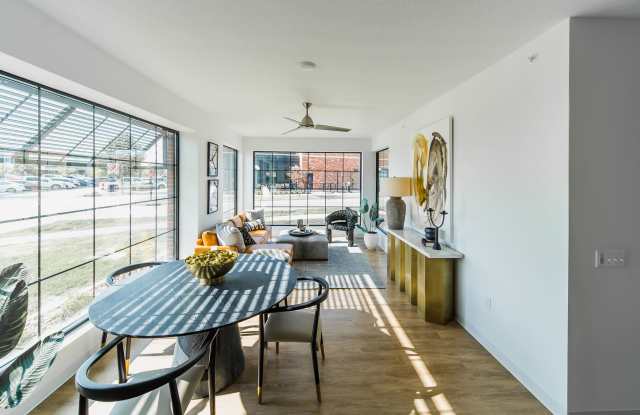District Lofts Apartments Gallery 2