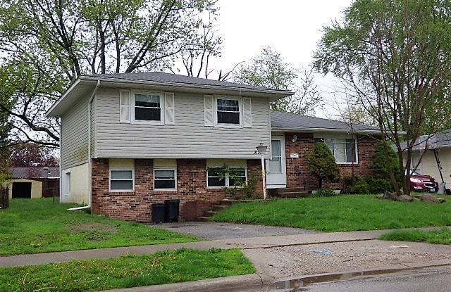3132 Sundale Rd Columbus Oh 43232-5827 - 3132 Sundale Road, Blacklick Estates, OH 43232