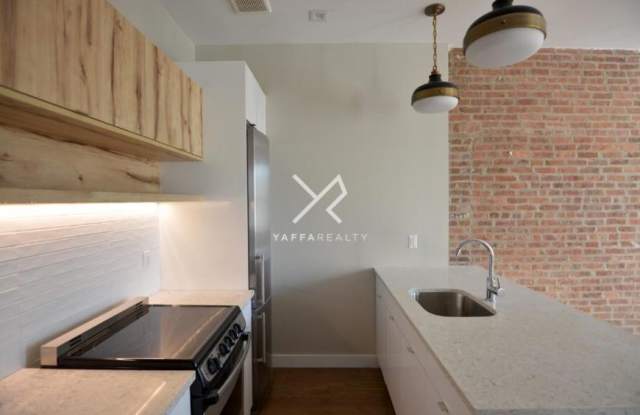 1043 Bedford Ave - 1043 Bedford Avenue, Brooklyn, NY 11216