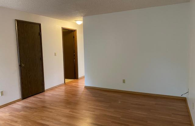 1168-F Harris Street SE Gallery 3