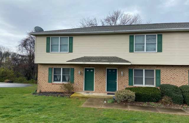 End Unit Townhome w/ Central A/C photos photos
