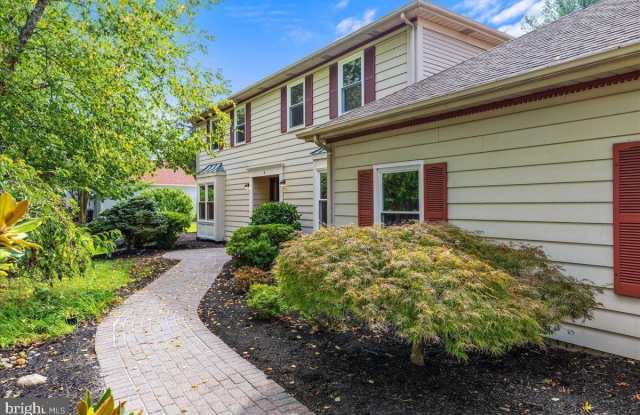 3 CARTWRIGHT Drive W Gallery 1