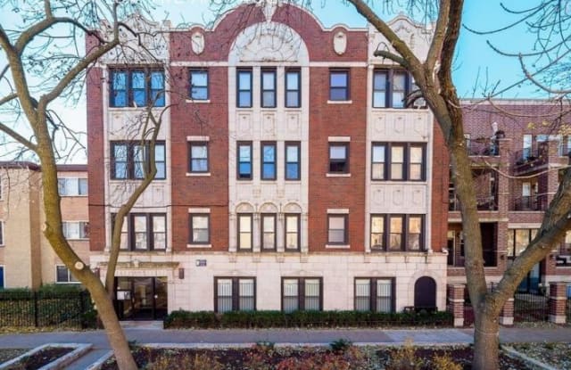 1257 W Lunt Ave Apt. 402 - 1257 W Lunt Ave, Chicago, IL 60626