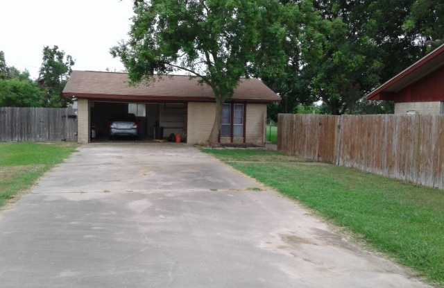 15301 Hebbe Ln - 15301 Hebbe Lane, Travis County, TX 78660