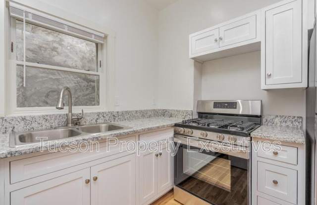 71 West Simpson Street photos photos