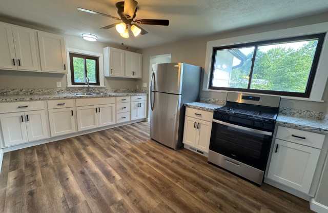 Complete Remodel - Beautiful 4 Bedroom House For Rent photos photos
