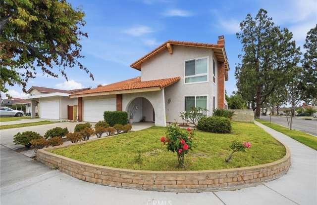 17016 Leslie Avenue photos photos