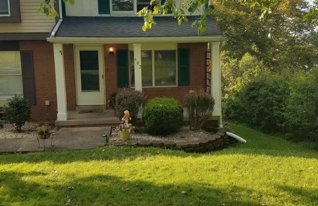 592 Peach View Ln photos photos