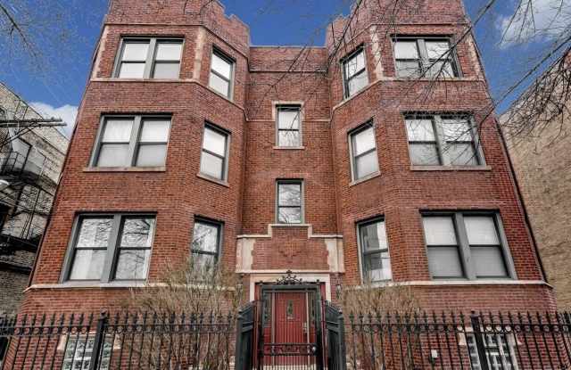 2714 N SAWYER Avenue Gallery 1