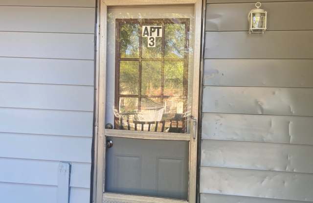 1516 East Ganson Street, Apt #3 Gallery 1