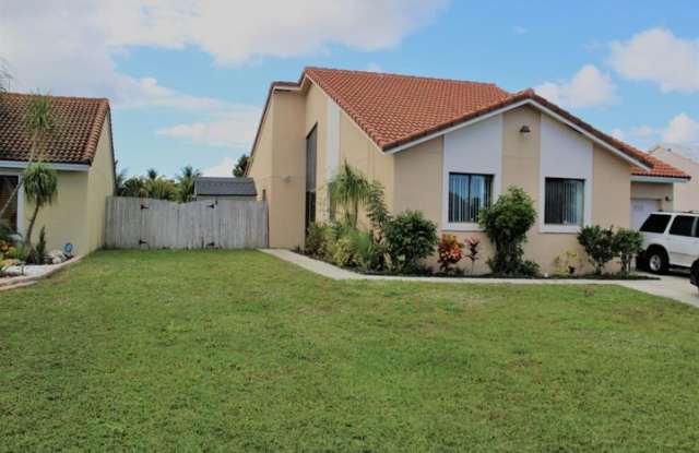 9673 63rd Trail S - 9673 63rd Trail South, Palm Beach County, FL 33437