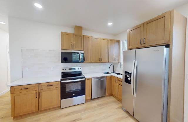 Newly Built in 2026 5 Bed / 2 Bath House on Faber - Close Walk to Campus! Gallery 1