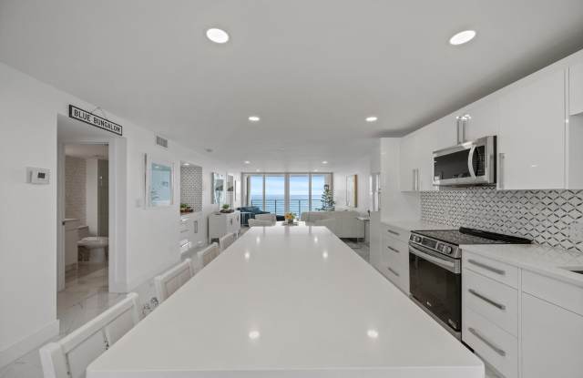 900 Ocean Drive photos photos
