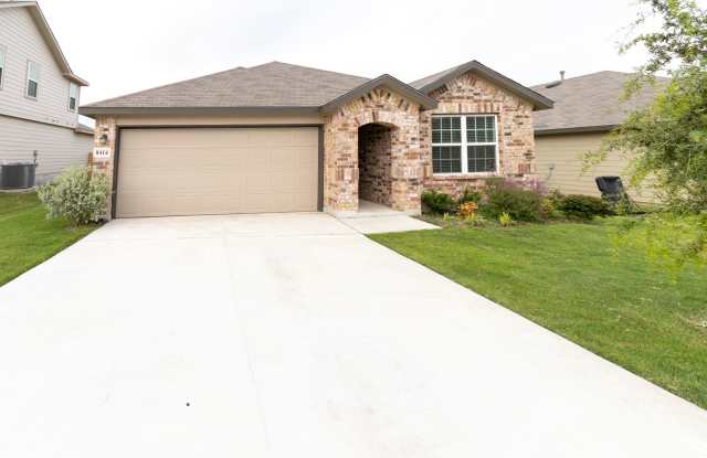 Spacious 4-Bedroom Single-Story Home in Kendall Brook Near Randolph AFB photos photos