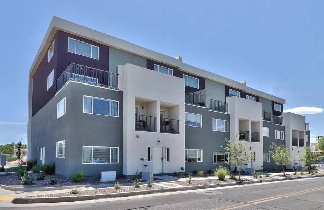 3820 Copper Ave NE - 3820 Copper Avenue Northeast, Albuquerque, NM 87108